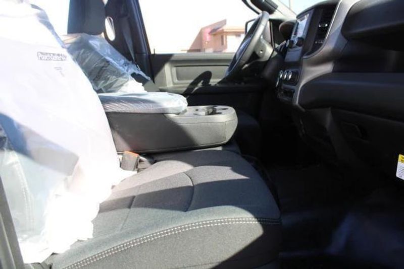 2023 RAM 2500 Tradesman Crew Cab 4x2 Long BoxImage 36