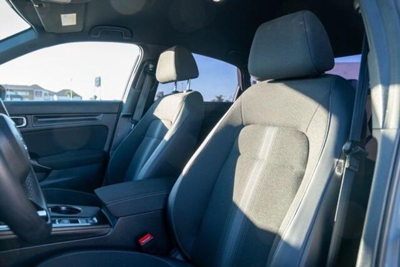 Used 2025 Honda Civic SportImage 12