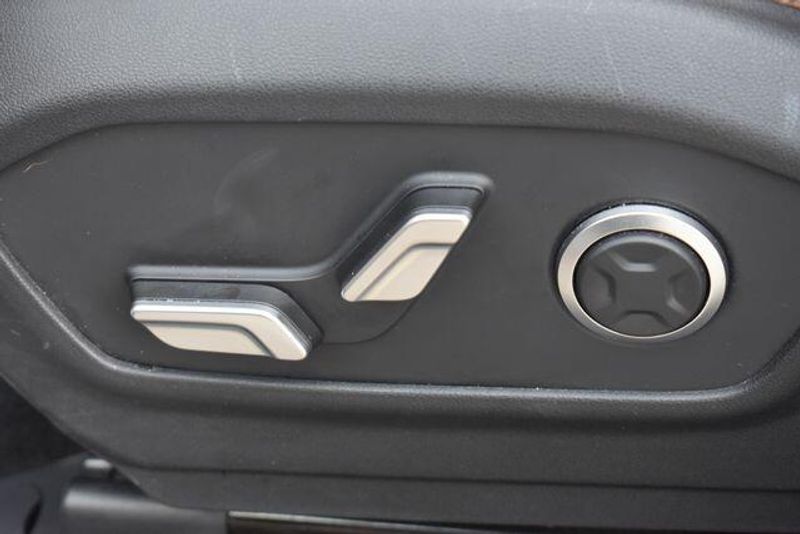 Used 2024 Hyundai Santa Fe LimitedImage 24