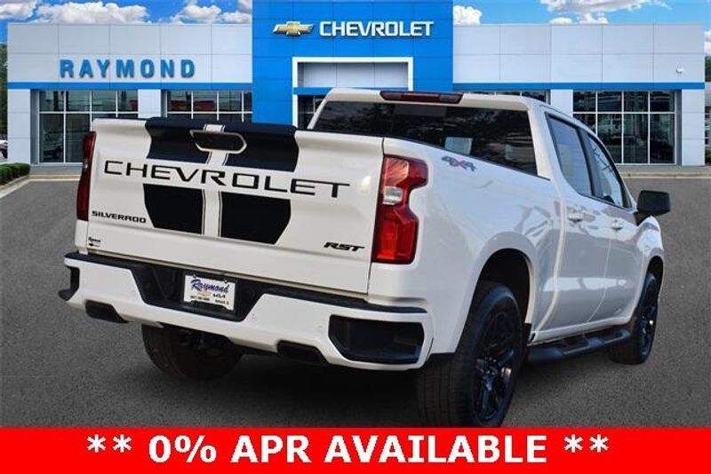 New 2025 Chevrolet Silverado 1500 RSTImage 3