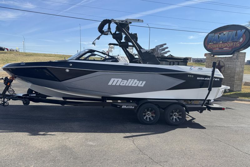 2025 MALIBU WAKESETTER 23 LSV 