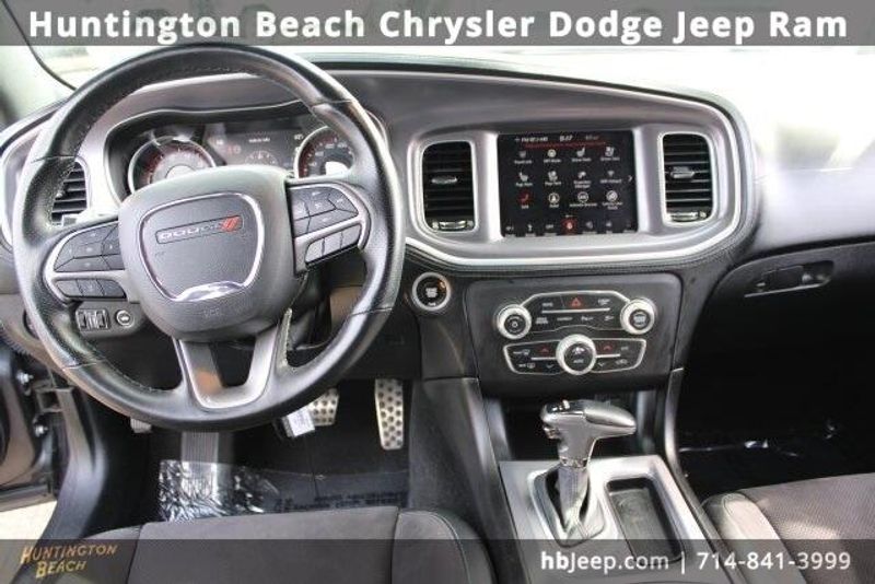 2019 Dodge Charger R/T Scat PackImage 16
