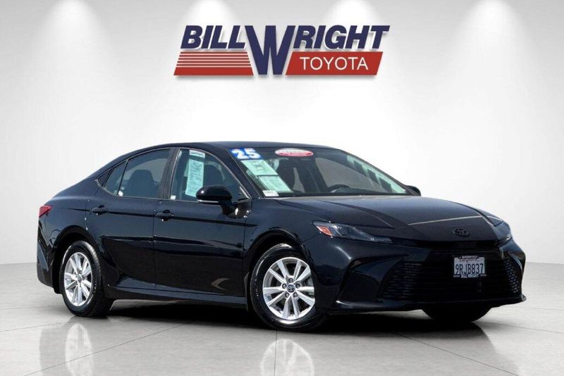 Used 2025 Toyota Camry LEImage 1