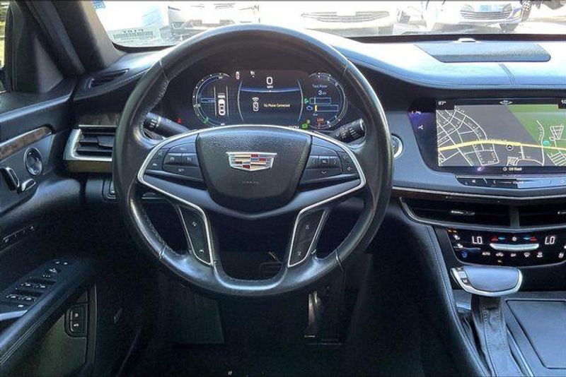 Used 2017 Cadillac CT6 Hybrid Plug-InImage 4