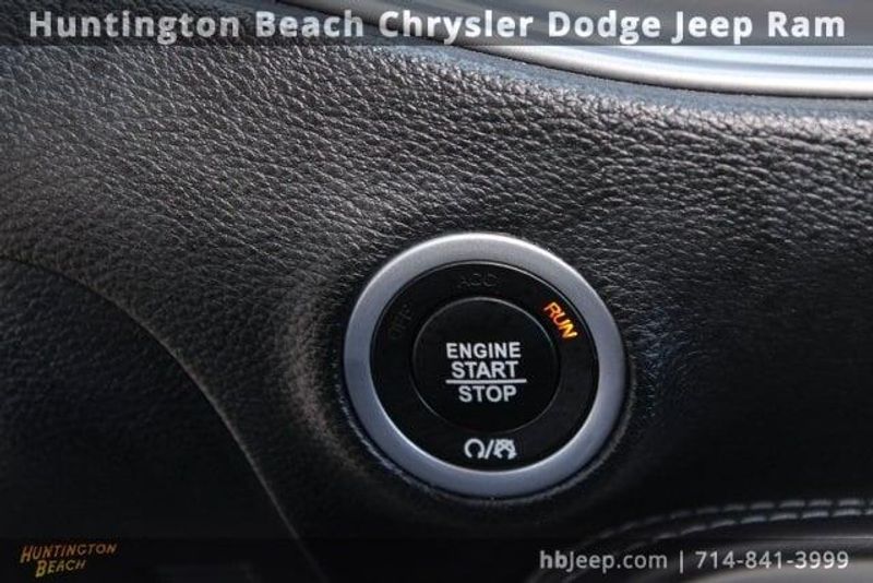 2023 Dodge Challenger R/TImage 25
