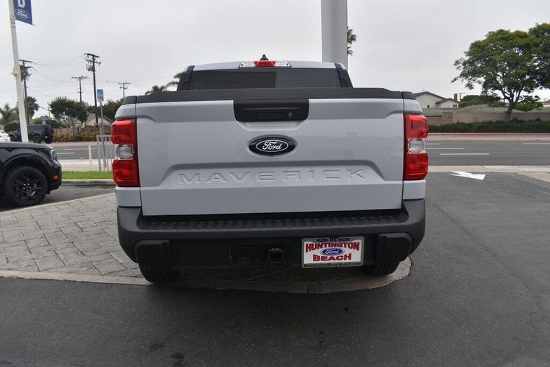 New 2025 Ford Maverick XLTImage 6