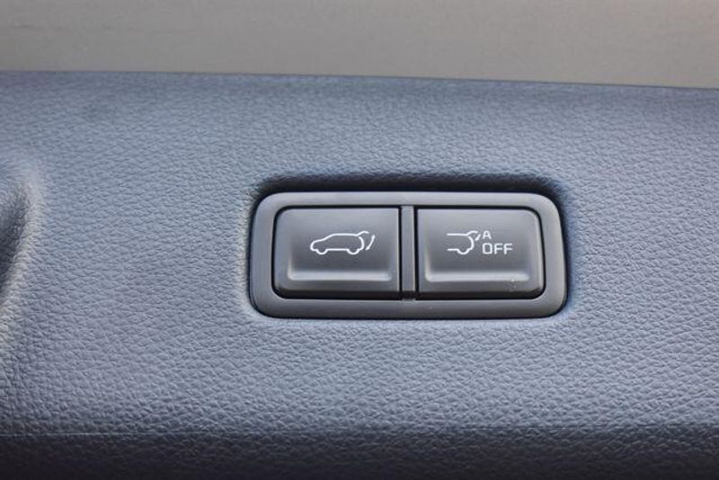 New 2026 Kia Carnival EXImage 19