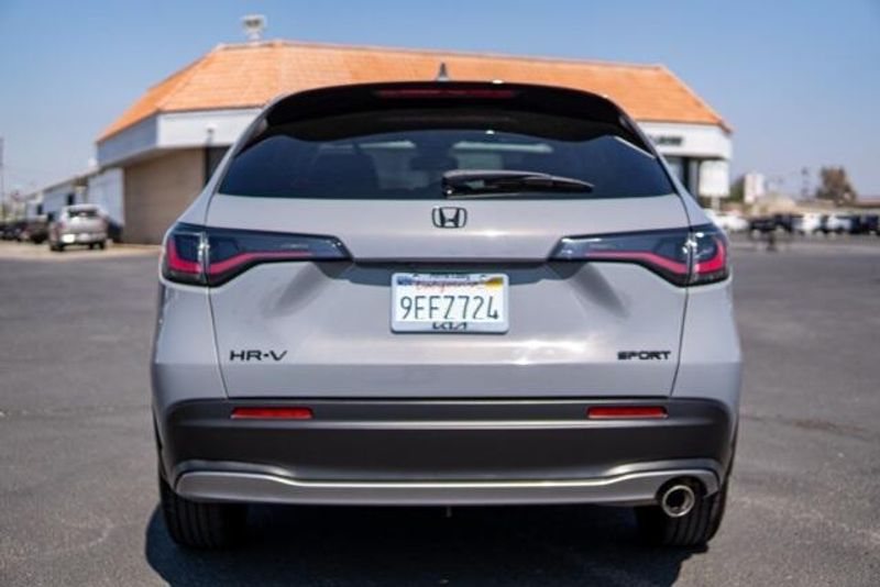 Used 2023 Honda HR-V SportImage 6