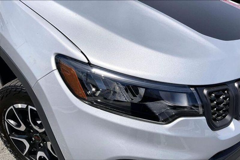 New 2026 Jeep Compass Trailhawk 4x4Image 11