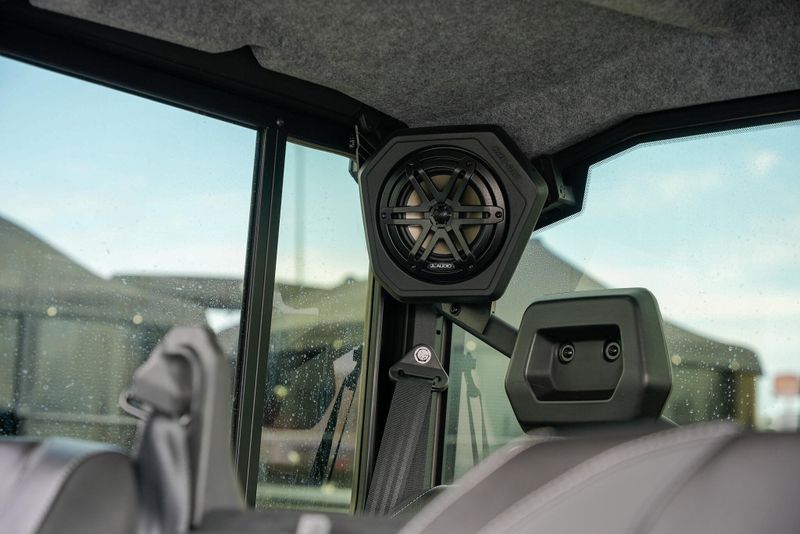 NEW 2026 CAN-AM DEFENDER MAX LIMITED CAB HD11 Image 26
