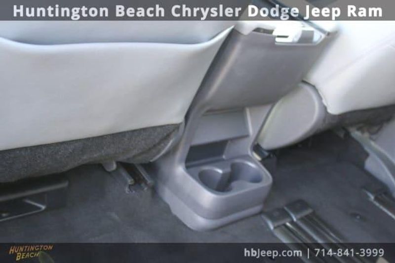 2021 Toyota Sienna XLEImage 41