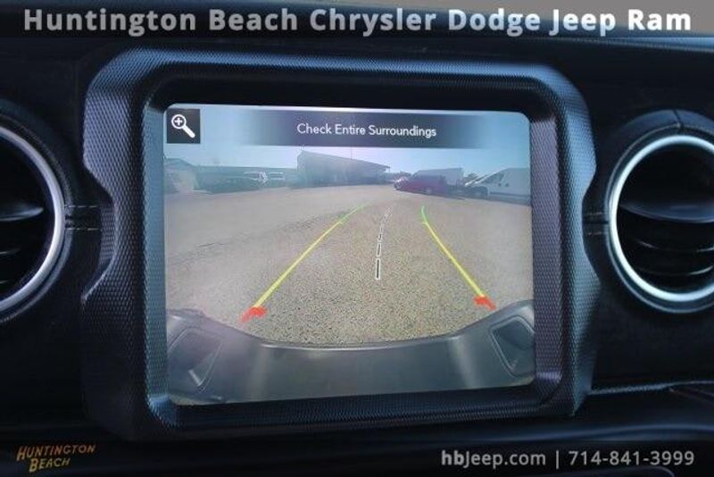 2020 Jeep Gladiator OverlandImage 29