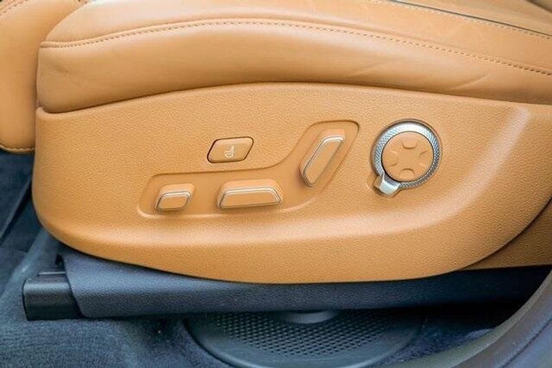2025 Genesis GV80 3.5T Prestige photo 20