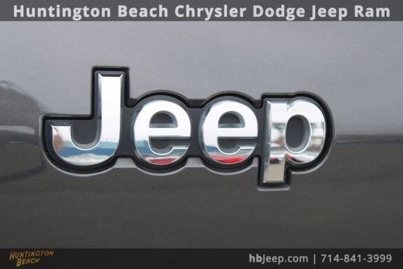 2022 Jeep Grand Cherokee L LimitedImage 7
