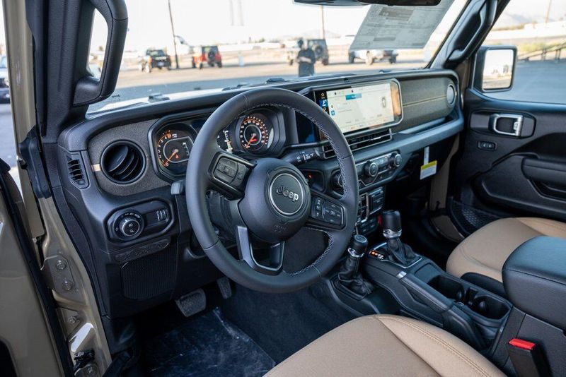 New 2026 Jeep Gladiator Image 10