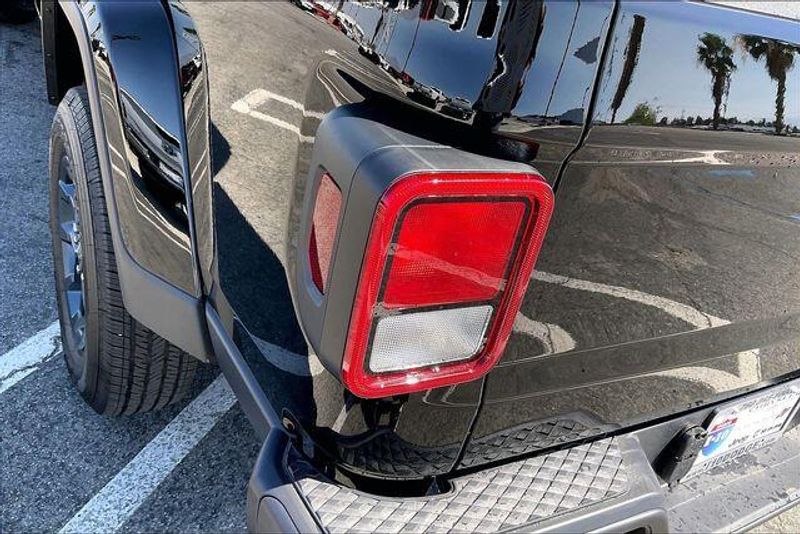 New 2026 Jeep Gladiator 85th Anniversary Edition 4x4Image 12