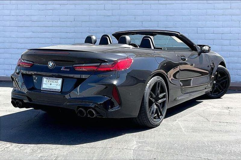 Used 2022 BMW M8 Cabriolet CompetitionImage 13