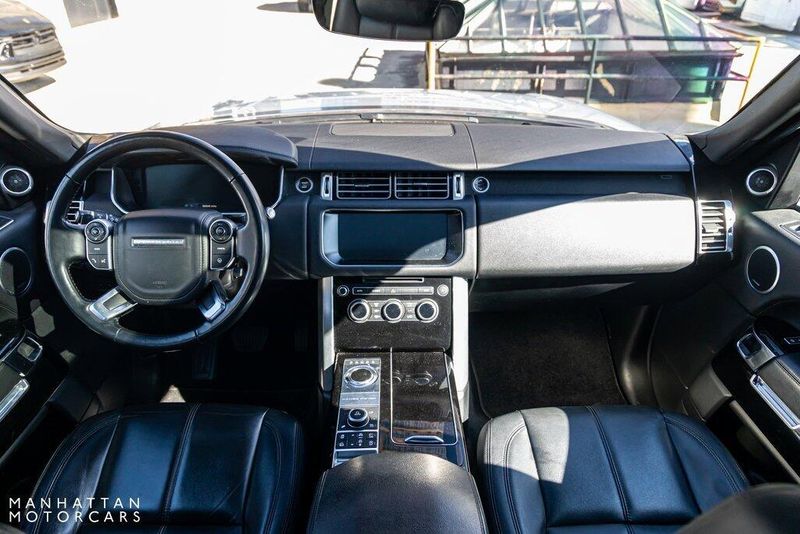 2017 Land Rover Range Rover 3.0L V6 SuperchargedImage 17