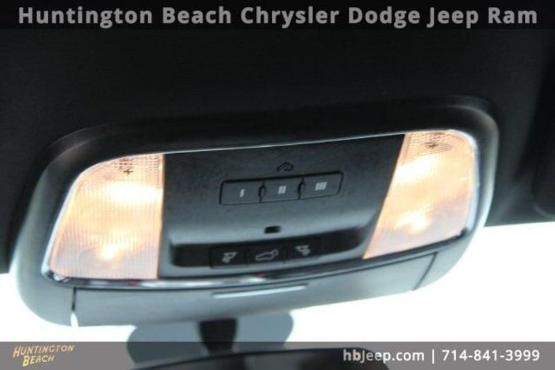 2021 Jeep Grand Cherokee Laredo XImage 18