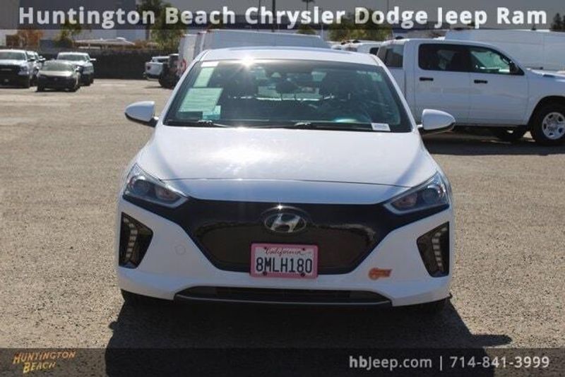 2019 Hyundai IONIQ Electric LimitedImage 2