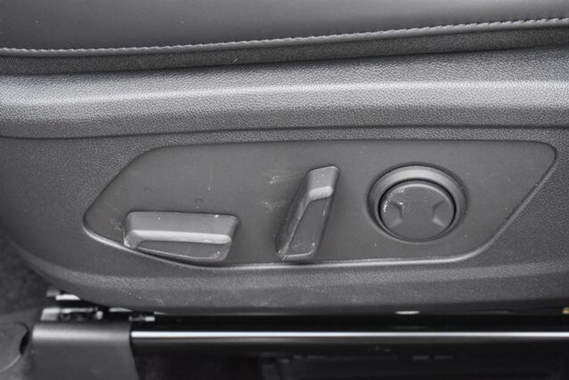 New 2026 Kia Sorento Hybrid EXImage 25