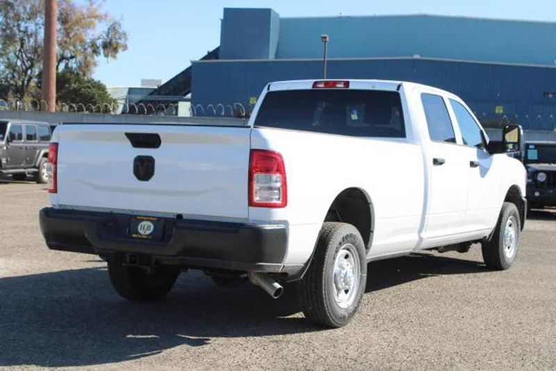2023 RAM 2500 Tradesman Crew Cab 4x2 Long BoxImage 5
