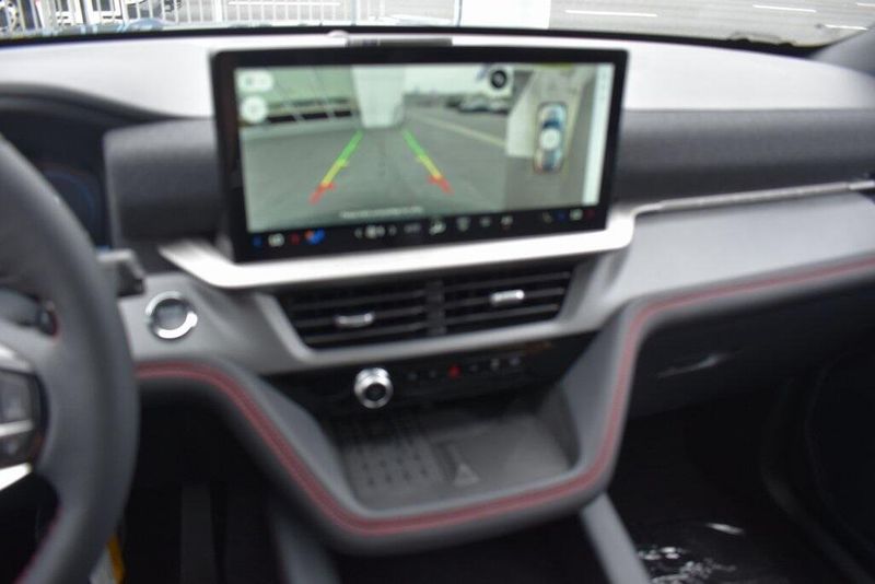 New 2025 Ford Explorer STImage 22
