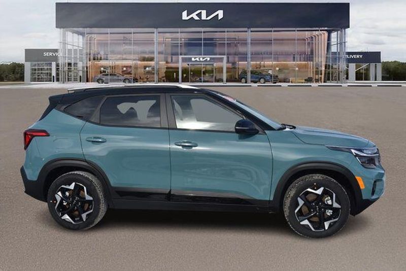 New 2026 Kia Seltos SImage 2