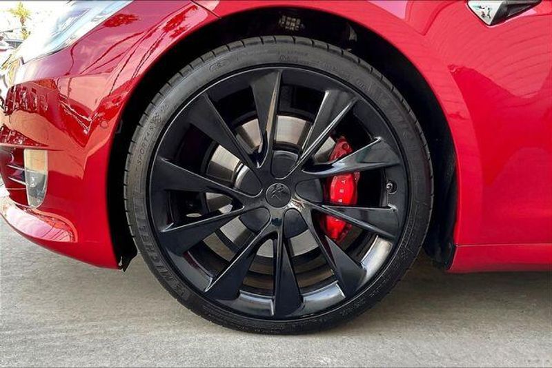 Used 2020 Tesla Model S PerformanceImage 8