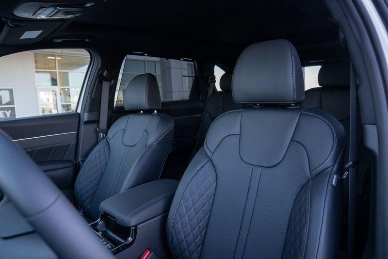 New 2026 Kia Sorento Hybrid X-Line SX PrestigeImage 24