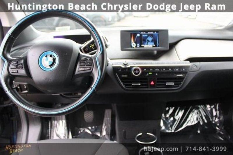 2017 BMW i3 94Ah w/Range ExtenderImage 15