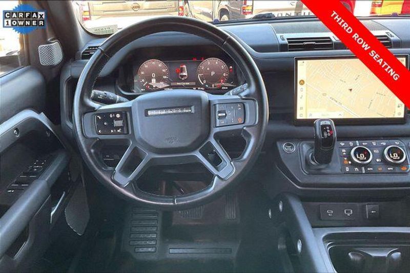 Used 2024 Land Rover Defender X-Dynamic SEImage 4