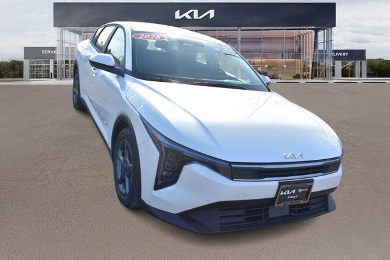 New 2026 Kia K4 LXSImage 10