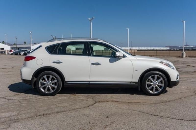 Used 2017 INFINITI QX50 BaseImage 8