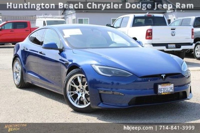 2023 Tesla Model S BaseImage 1