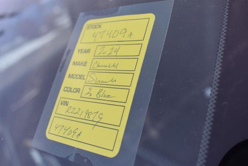 Used 2024 Chevrolet Silverado 1500 LTImage 16