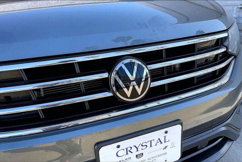 Used 2022 Volkswagen Tiguan 2.0T SEImage 30