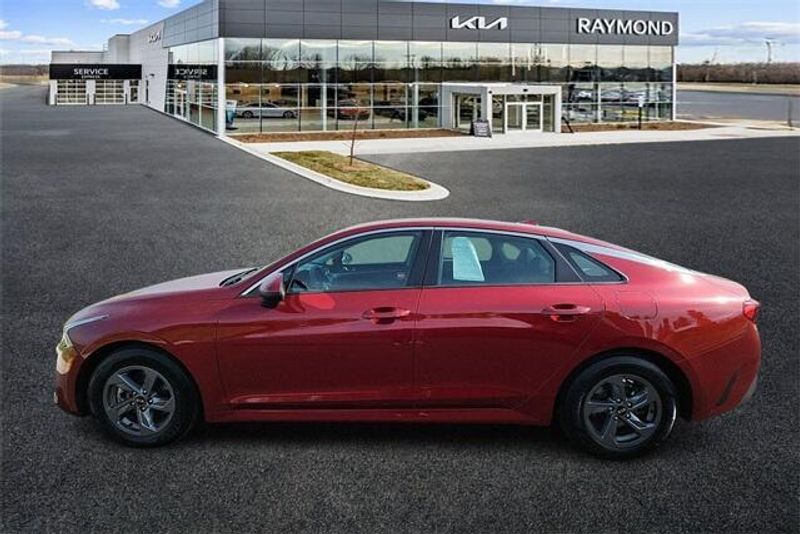2021 Kia K5 LXImage 5