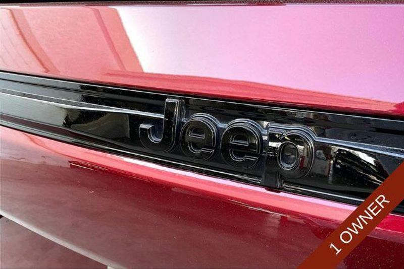 Used 2023 Jeep Grand Cherokee LimitedImage 31