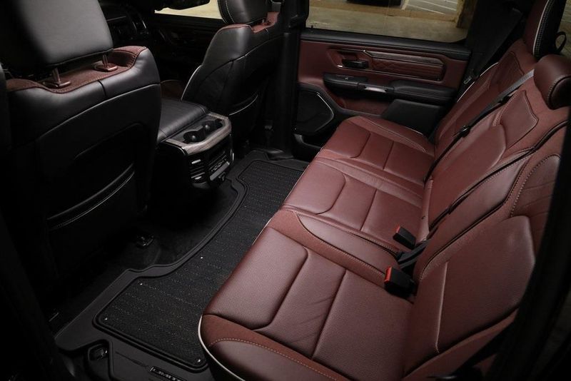2025 RAM 1500 Limited Crew Cab 4x4 5