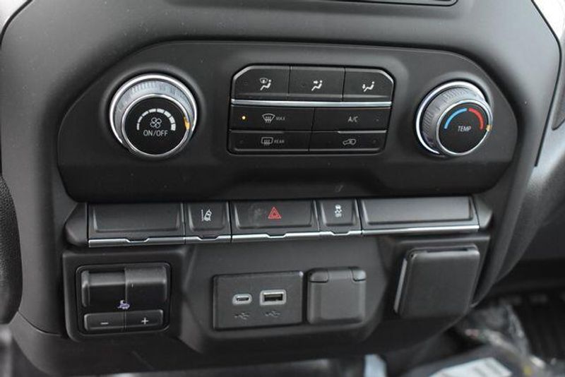 New 2025 Chevrolet Silverado 3500HD Work TruckImage 28