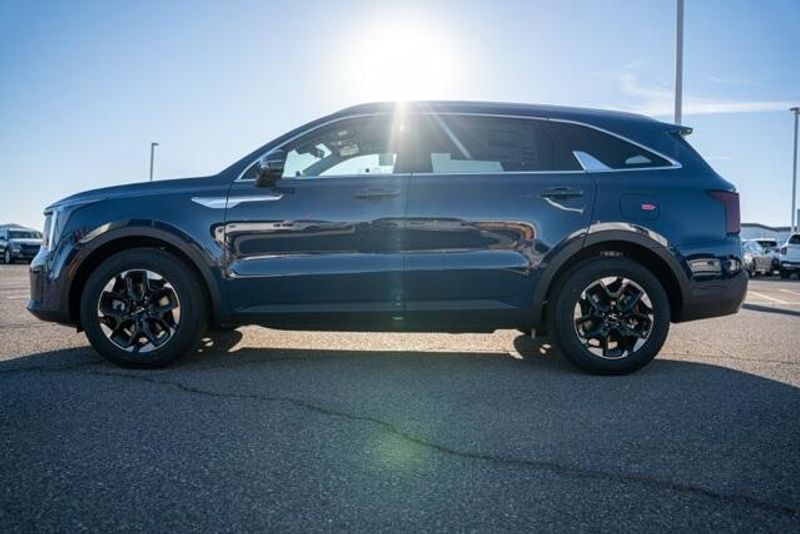 New 2026 Kia Sorento SImage 4