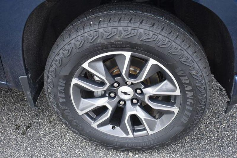 Used 2021 Chevrolet Silverado 1500 RSTImage 12