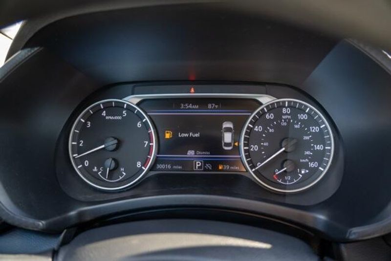 Used 2024 Nissan Sentra SVImage 18