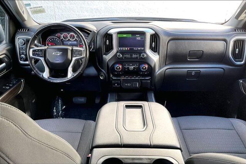 Used 2020 Chevrolet Silverado 1500 RSTImage 15