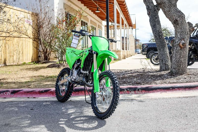 2025 KAWASAKI KX112   LIME GREEN 