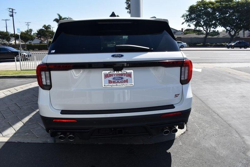 New 2025 Ford Explorer STImage 8