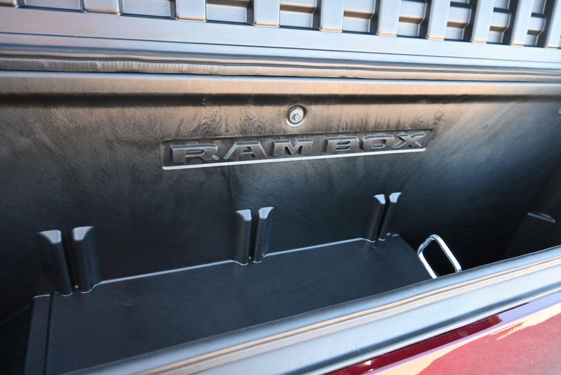 2025 RAM 1500 TungstenImage 15