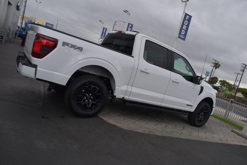 2025 Ford F-150 XLTImage 2
