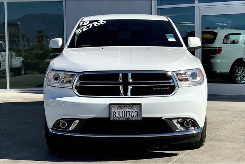 Used 2019 Dodge Durango SXTImage 2